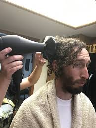 How to Style Men's Curly Hair: Simple, Quick, Cheap.