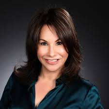 Laurie Pratt's Instagram, Twitter & Facebook