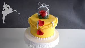Die … kuchen und torten rezepte. Einfache Schone Das Biest Torte Fondant Motivtorte Mit Modellierter Rose Kuchenfee Youtube