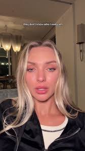 Stacey Zhou's Instagram, Twitter & Facebook