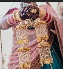 Pin By Sonakshi On Bridal Bangles Bridal Bangles Bridal Dulhan