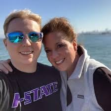 Tina Sewell's Instagram, Twitter & Facebook