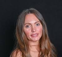 Suzette Leach's Instagram, Twitter & Facebook