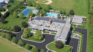 Sleeps 1 queen, single over full and two singles. The Most Expensive Rental In The Hamptons Costs 1 Million Per Month Robb Report
