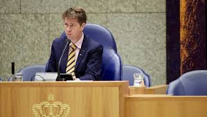 Khadija arib is woensdagavond verkozen tot de nieuwe voorzitter van de tweede kamer. Martin Bosma Moet De Nieuwe Kamervoorzitter Worden De Volkskrant