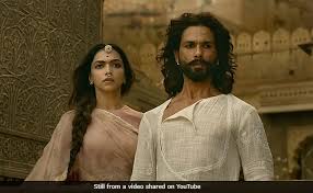 Ranveer singh tasted huge sucess with only two bhansali films…(only bhansali can tame his talent) sanju, is yet to release, and padmavati was good, ranveer acted quite well in that film, but we. Padmavati Controversy Ranveer Singh Breaks Silence Says 200 With The Film And Director Highlights