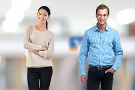 The memo, which went out to all employees, detailed a new office dress code for the bank. Kleiderordnung Vr Bank Mitte Eg