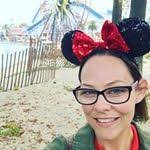 Amanda Stamback's Instagram, Twitter & Facebook