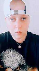 Lisa Boger's Instagram, Twitter & Facebook