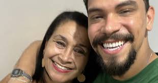 BBB25: Mãe de Vinícius diz ter orgulho do filho após ele revelar ser  bissexual