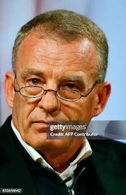 186 Look Back At Zimbabwe Stock Photos, High-Res Pictures, and Images