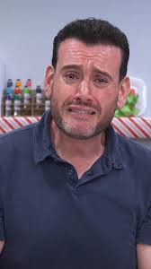 🎄🎁 It’s the (slightly chaotic) moment...