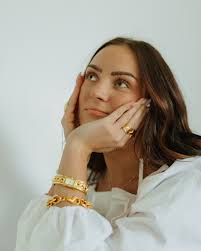 Emma Iverson (@emma.iversonn) • Instagram photos and videos