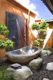 42 Amazing Tropical Bathroom Decor Ideas Digsdigs Outdoor Bathroom Design Outdoor Tub Outdoor Baths