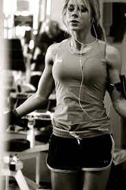 In just a few minutes a day, you can build muscles and keep fitness at home without having to go to the gym. Pin On Get Fit
