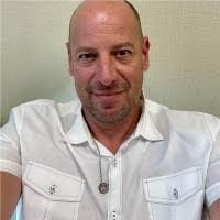 Brandon Derrick's Instagram, Twitter & Facebook