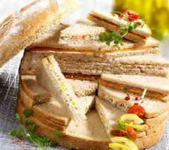 Il est facile de faire son pain, surtout quand il n'y a qu'à ajouter de l'eau à la farine à pain mon fournil de son choix. Pain Surprise Maison Pour Un Aperitif Au Top Mon Pain Maison