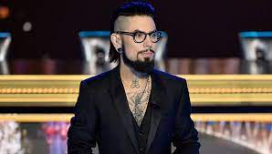 Is Dave Navarro Gay? Does He Get Turned On By Men?
