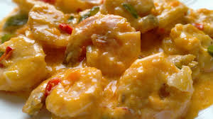 .lebih pada goreng butter tapi kita yang masak dia kannn, nina add susu supaya berkuah sikit. Resepi Udang Goreng Mentega Telur Masin Chef Home