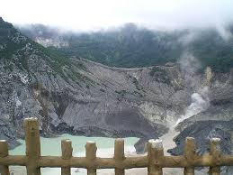 Check spelling or type a new query. Gunung Tangkuban Perahu Galeri Wisata Nusantara
