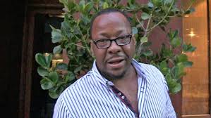 Bobby Brown -- Struggles in Concert As Bobbi Kristina Hangs