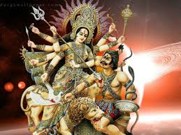 જાણો શા માટે માતા દુર્ગાએ કર્યો હતો મહિષાસુરનો સંહાર? | navratri:Maa durga and mahisasur sanhar story in gujarati - Gujarati Oneindia