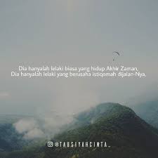 Namun, itu semua hanyalah khayalan semata. Tubuhnya Yang Tinggi Dan Alisnya Yang Tebal Suaranya Terdengar Indah Ketika Menjadi Muadzin Jalannya Tegak Layaknya Pemimpin Yang Heba Cinta Motivasi Kata Kata