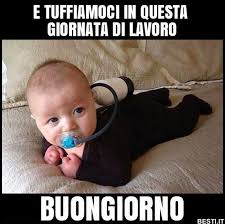 Buongiorno Besti It Immagini Divertenti Foto Barzellette Video Buongiorno Divertente Immagini Divertenti Bambino Buongiorno Immagini