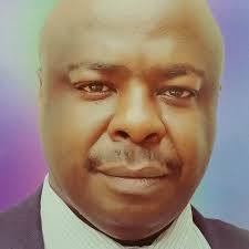 What internet service providers are available in Kanyenya-ini and Rwathia?