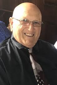 Elaine Minton's Instagram, Twitter & Facebook