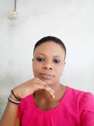 After my family re union yesterday, we decided to visit my uncle who lived  in lagos. I was so eager to visit lagos . Although I have been hearing  about this great