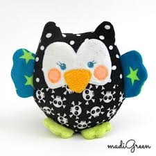 Dank der bebilderten anleitungen mit viel liebe zum detail kannst du jedes projekt ganz einfach schritt für schritt nachnähen. Schnittmuster Eule Kulla Kullaloo Kuschelfreunde