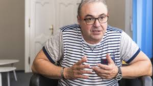 Pro návrat do čláku esc. Cesky Dylan Vyhral Boj Nad Demonmi Zamiloval Sa A Po Patdesiatke Zacina Odznova