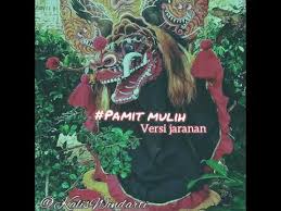 Dalam aksinya, dasa terlihat mengalami jatuh satu kali. Jantilan Lirik Lagu Pamitan Pamit Mulih Versi Jaranan Youtube