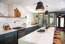 High performance, a variety of colors, shapes, sizes, textures and affordable prices typically, the color of the kitchen backsplash is selected for furniture. Backsplash Tile Cabinetry The 15 Top Kitchen Trends For 2020