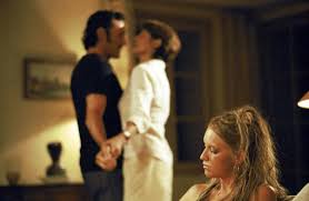 Swimming pool est un film réalisé par françois ozon avec charlotte rampling, ludivine sagnier. Swimming Pool 2003 Film Cinema De