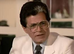 نفى عمرو قابيل نجل الفنان الراحل جملة وتفصيلا ما تم. Ù†Ø¬Ù„ ØµÙ„Ø§Ø­ Ù‚Ø§Ø¨ÙŠÙ„ ÙŠØ³ØªØ¹ÙŠØ¯ Ø°ÙƒØ±ÙŠØ§Øª Ø§Ù„Ø³Ø§Ø¹Ø§Øª Ø§Ù„Ø£Ø®ÙŠØ±Ø© ÙÙŠ Ø­ÙŠØ§Ø© ÙˆØ§Ù„Ø¯Ù‡ ÙˆÙŠÙØ¬Ø± Ù…ÙØ§Ø¬Ø£Ø© Ø­ÙˆÙ„ Ø³Ø¨Ø¨ Ø§Ù„ÙˆÙØ§Ø©