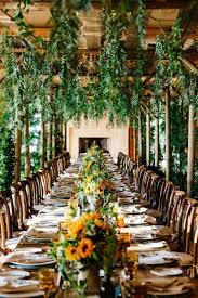 Inspiring Our Autumn Bride S With These Gorgeous Fall Foliage Weddings Fall Foliage Wedding Foliage Wedding Rustic Wedding Table