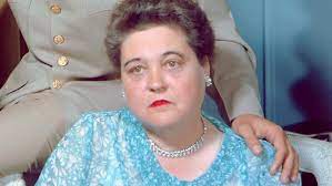 Maybe you would like to learn more about one of these? Gladys Presley 1912 1958 Biographie Steckbrief Und Bilder