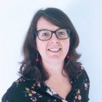 Heather Sills's Instagram, Twitter & Facebook