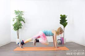 Also mehrere übungen, die du rasch nacheinander absolvierst. Krafttraining Zu Hause Die 13 Besten Ubungen