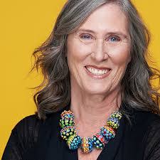 Alice Niles's Instagram, Twitter & Facebook