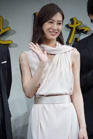 昨日は diary keiko kitagawa 北川景子 ドレス 美人 芸能人 女の子の衣装