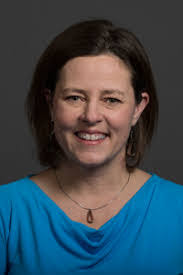 Laura Bray's Instagram, Twitter & Facebook