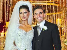 Compartilhar no facebookcompartilhar no whatsappcompartilhar no twittercompartilhar a decisão do bloqueio das contas foi do juiz rodrigo galvão medina, da 9ª. Filho Do Locutor Galvao Bueno Casou Se Com Andrea Bogosian Jornal Da Manha 48 Anos