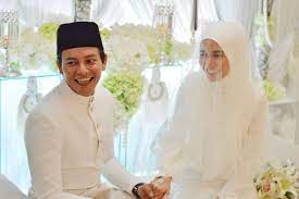 Nazim otham & bella dally hargai doa peminat. Sekitar Perkahwinan Nazim Othman Bella 20 Gambar 2 Video Nazim Othman Sah Bergelar Suami Kepada Aktres Bella Dally Hanya Dengan Sekali Lafaz Kir Agama Suami