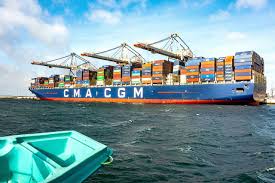 Der größte teil davon läuft über die betuwelinie, eine reine güterzugstrecke, die im. Rotterdam An Der Vordersten Front Des Brexits News Orf At