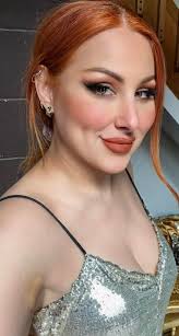 Ruby Red Fox (@RubyRandallVintageArtModel) • Facebook