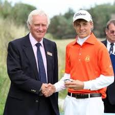 She served as leader of the opposition from 2002 to 2005 and as leader of the christian democratic union (cdu) from 2000 to 2018. Jordan Spieth Und Annie Verret Sind Verlobt Panorama News Auf Golf De