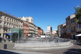 Pots de peinture, solvants, phytosanitaires (5 litres maxi)… Toulouse La Municipalite Cherche A Diversifier L Offre Commerciale A Arnaud Bernard Voici Comment Actu Toulouse